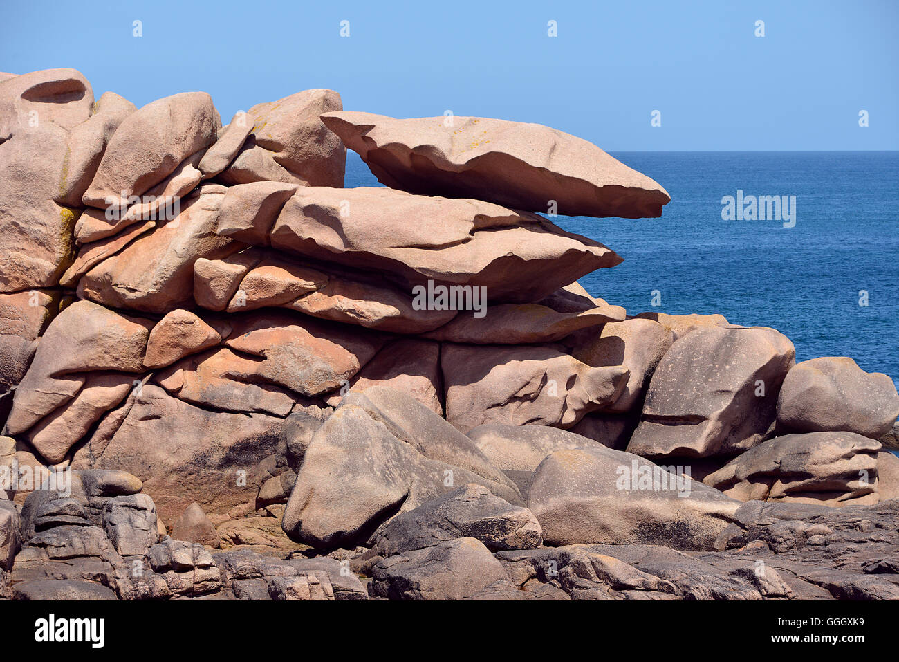 Pink Rocks France Pink rocks of Ploumanac'h in France Stock Photo - Alamy