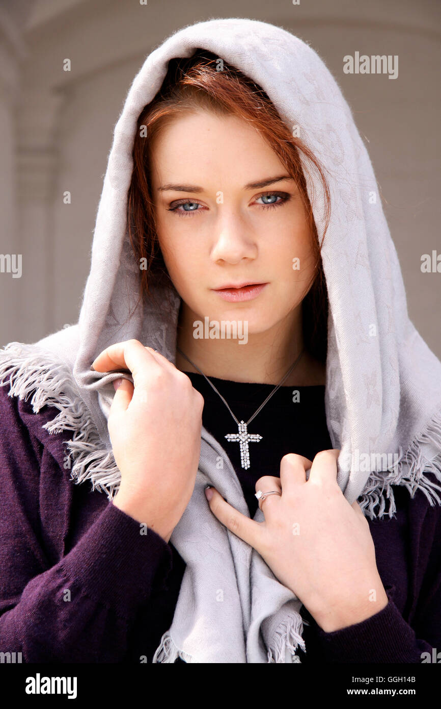 Closeup portrait of a beautiful young woman Stock Photo - Alamy
