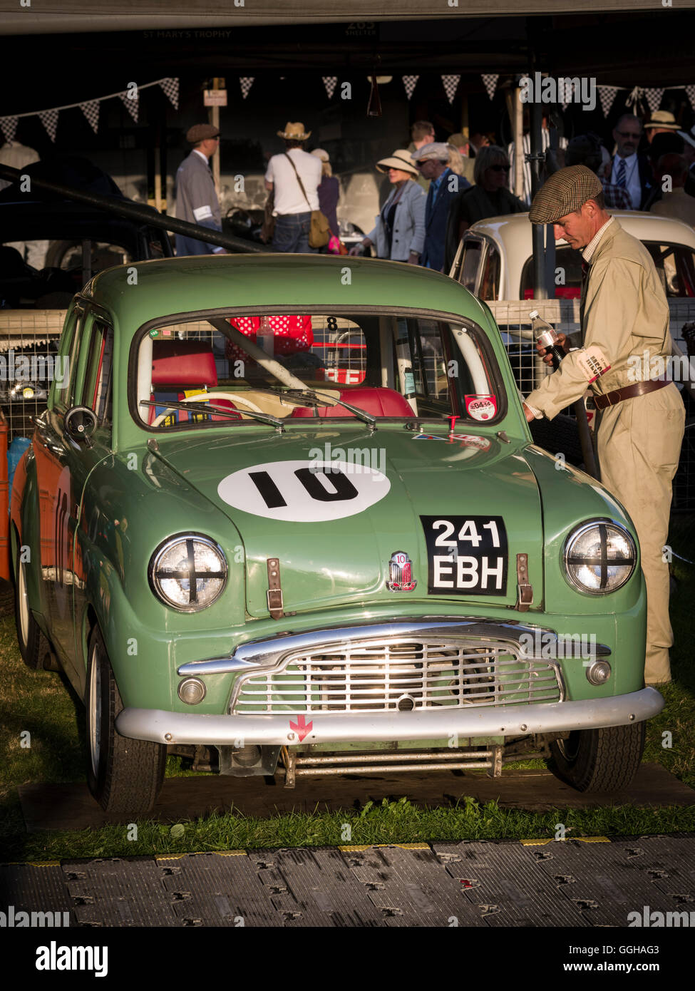 Racing s hires stock photography and images Alamy Racing s hires stock photography and images Alamy