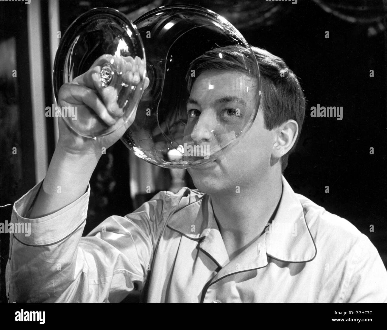 Mann mit alkohol hi-res stock photography and images - Alamy