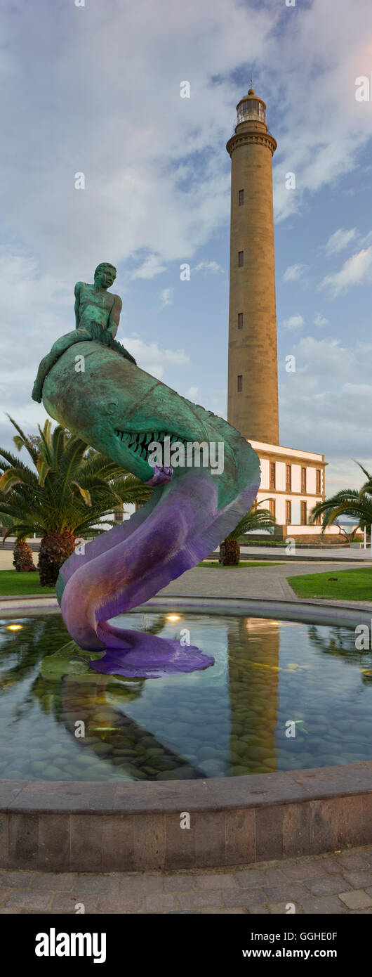 Lighthouse in Maspalomas with fountain, Gran Canaria, Canary Islands, Spain Stock Photo