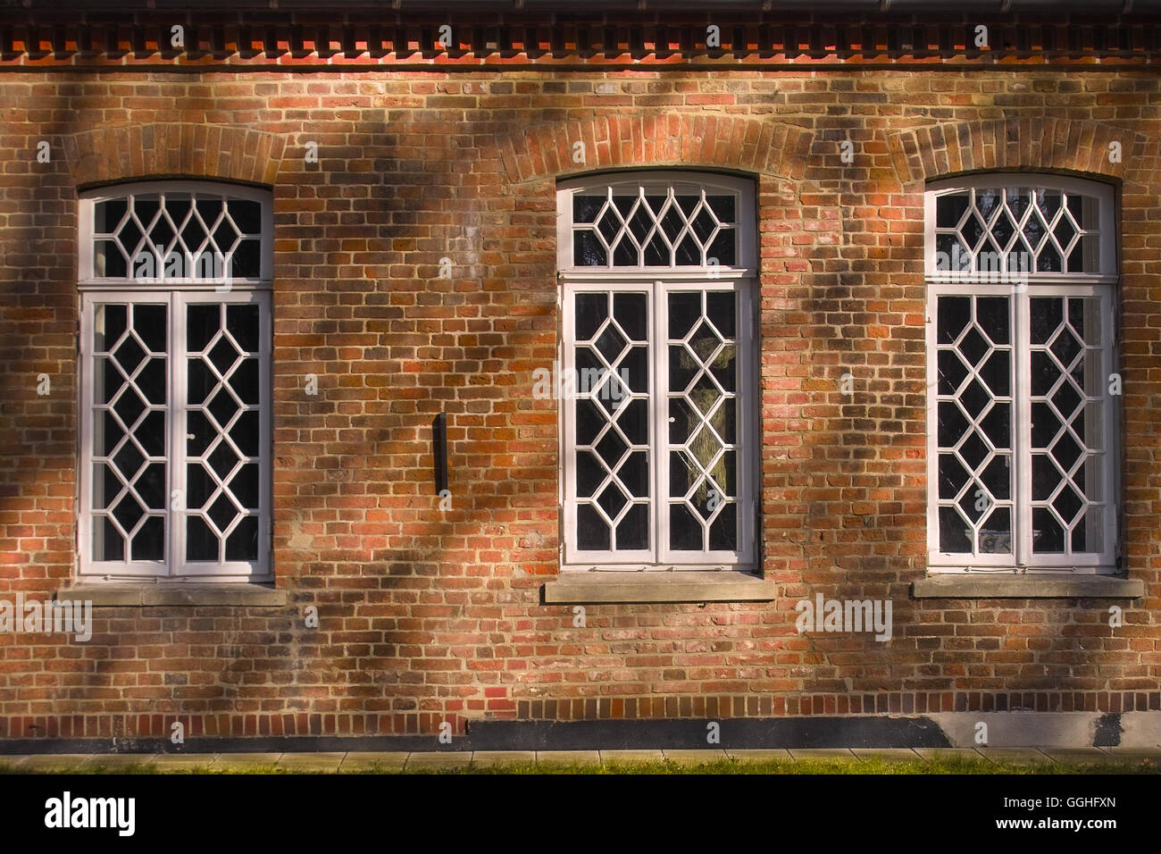Old lattice windows, Brick House, Brick Building, brick, old house, house, old, antique, windows, Alte, Sprossenfenster, Backste Stock Photo