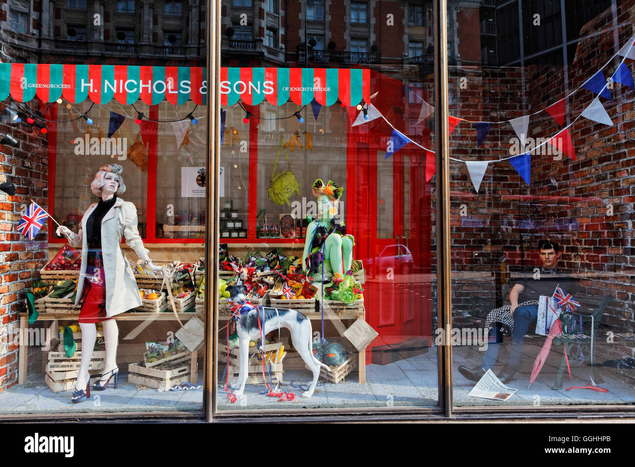 Window Shopping 🛍 In Knightsbridge 🤑, 4K