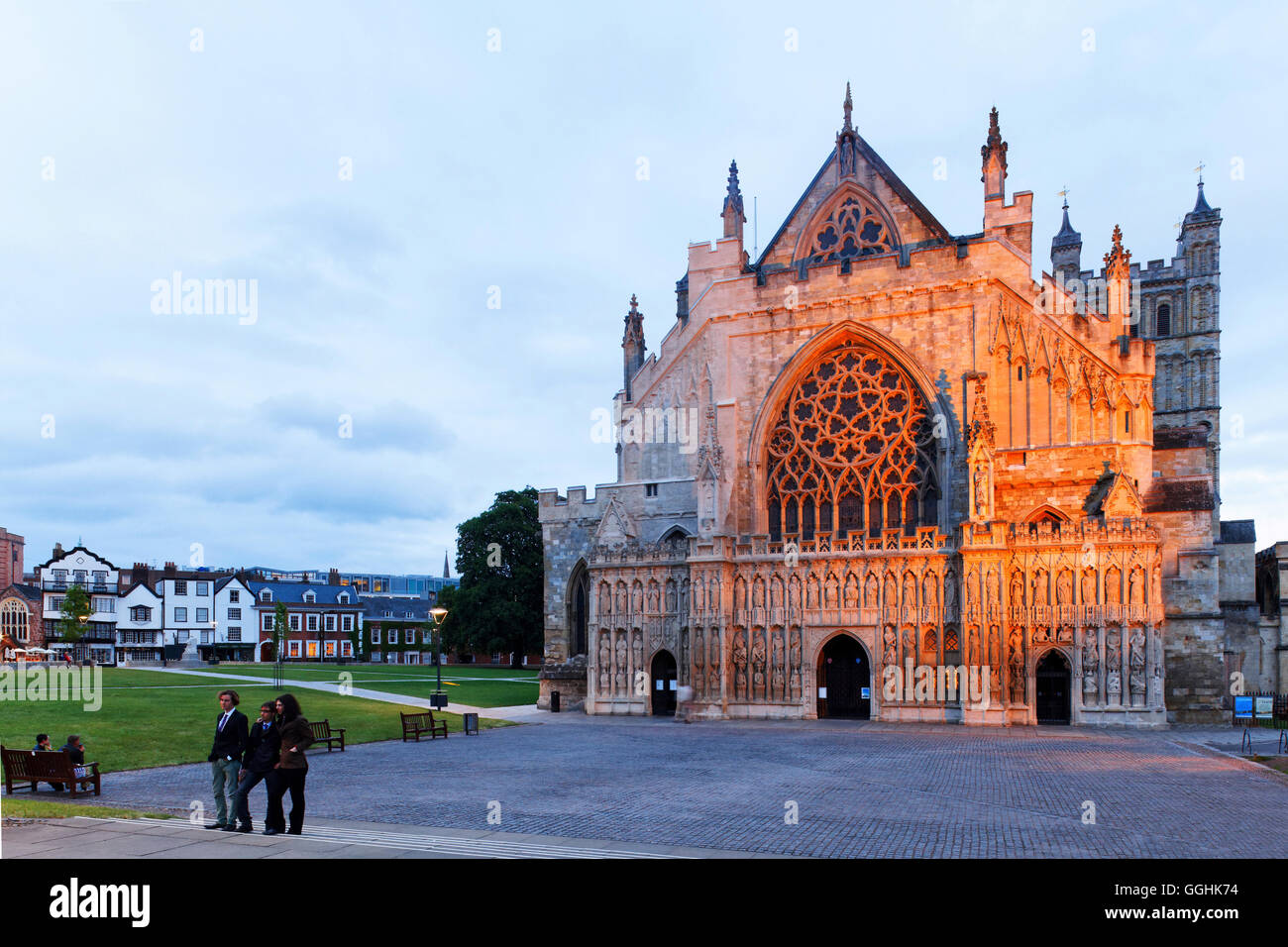 West facade and Cathedral Close, Exeter Cathedral, Exeter, Devon, England, Great Britain Stock Photo