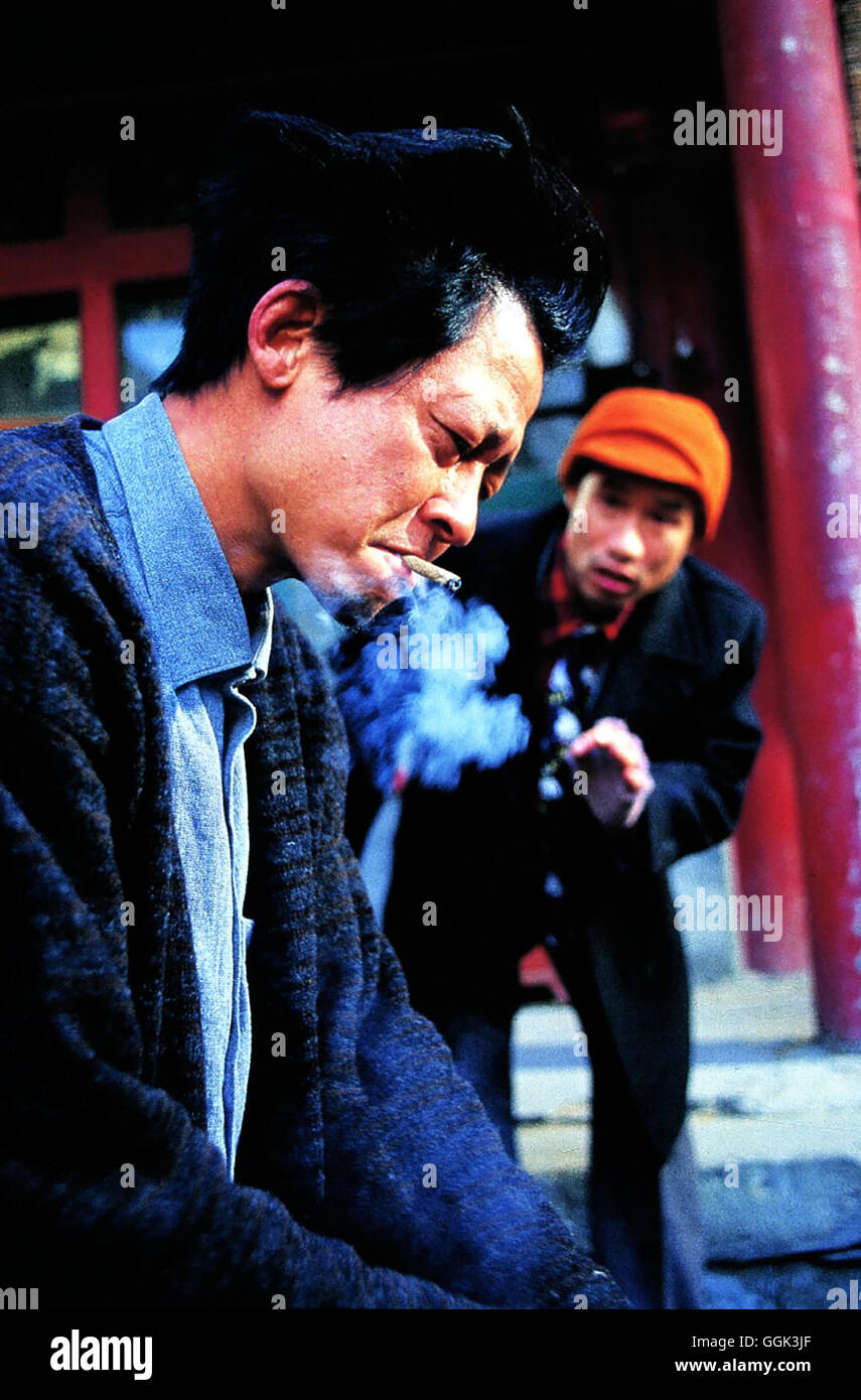 XIAOS WEG / Together / Han ni zai yiki CHN 2002 / Chen Kaige Szene mit Professor Jiang (WANG ZHIWEN) und Liu Cheng (LIU PEIQI) Regie: Chen Kaige aka. Together / Han ni zai yiki Stock Photo