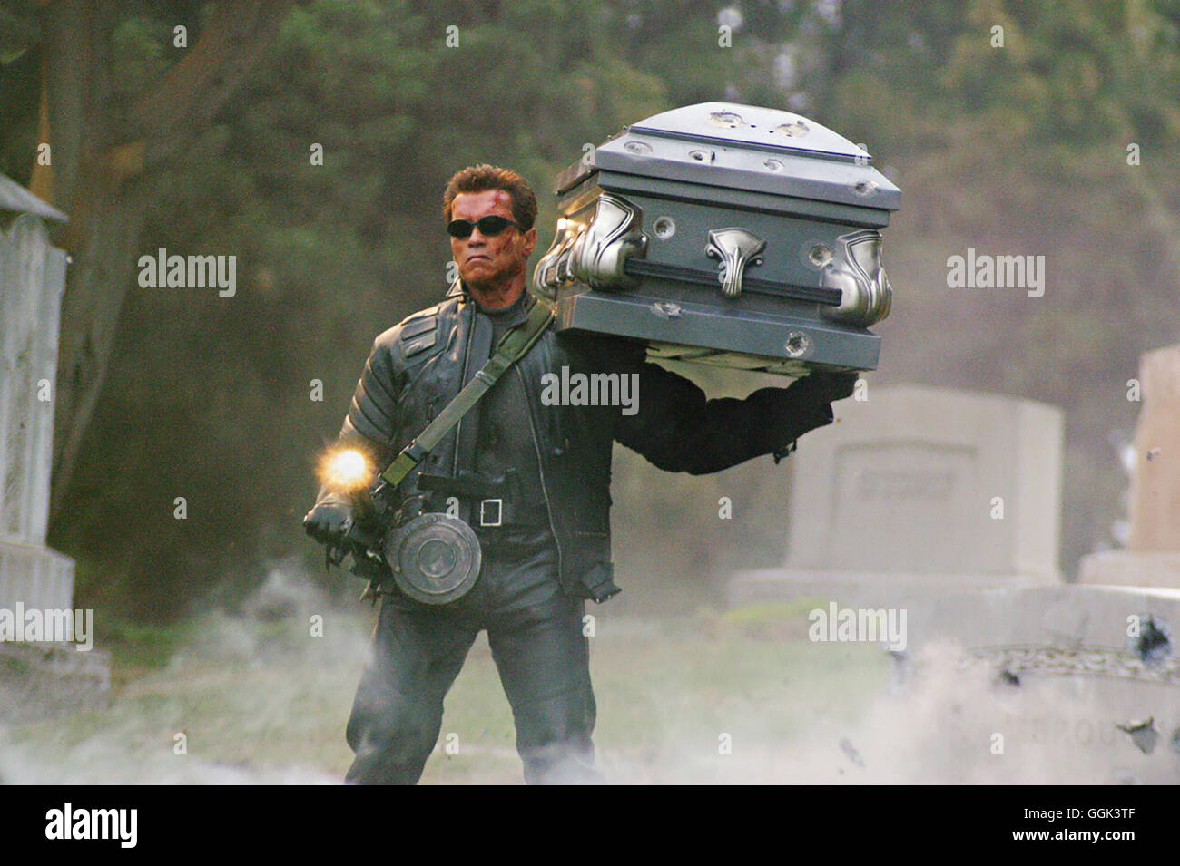 Terminator 3 rise of the machines hi-res stock photography and 