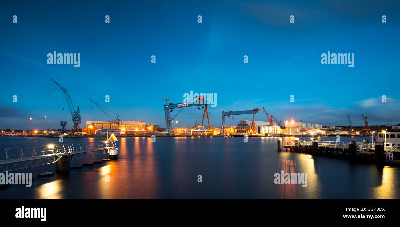 Howaldtswerke-Deutsche Werft at night, Kiel Fjord, Baltic Sea, Kiel, Schleswig-Holstein, Germany Stock Photo
