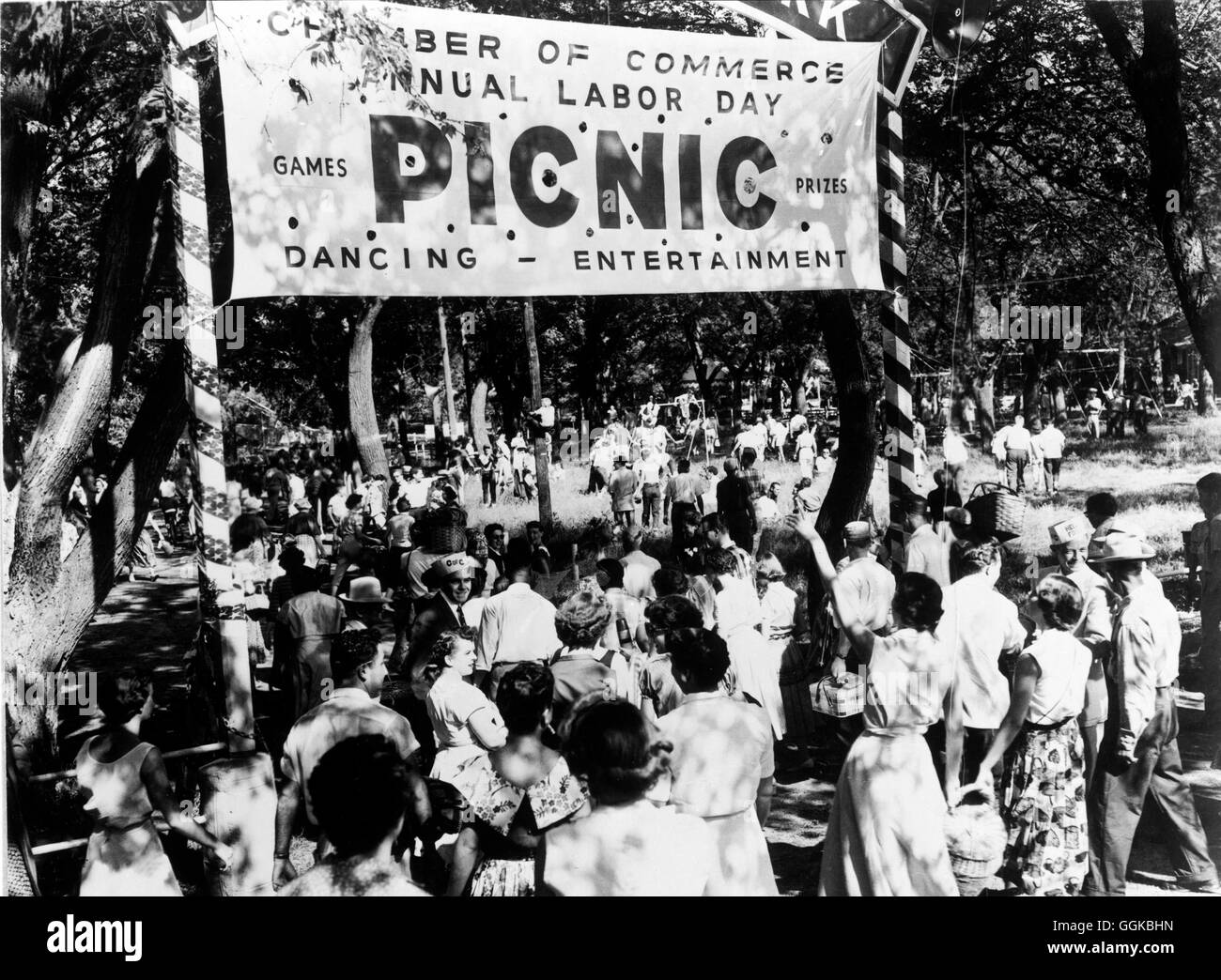PICKNICK / Picnic USA 1955 / Joshua Logan Filmszene aus 'Picnic', 1955. Regie: Joshua Logan aka. Picnic Stock Photo