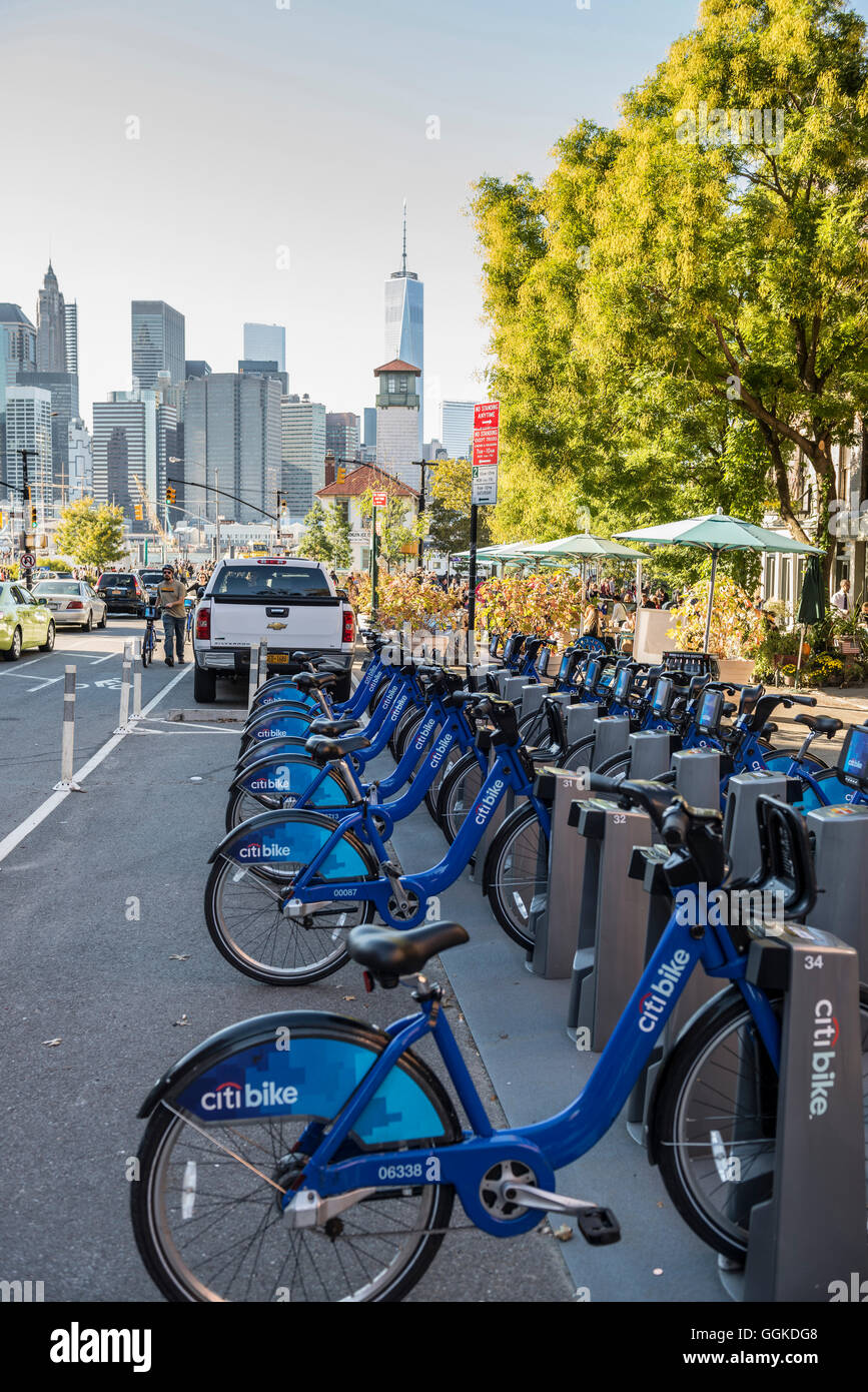 Rental bikes, Fulton Ferry Landing, Brooklyn Heights, Brooklyn, New York, USA Stock Photo