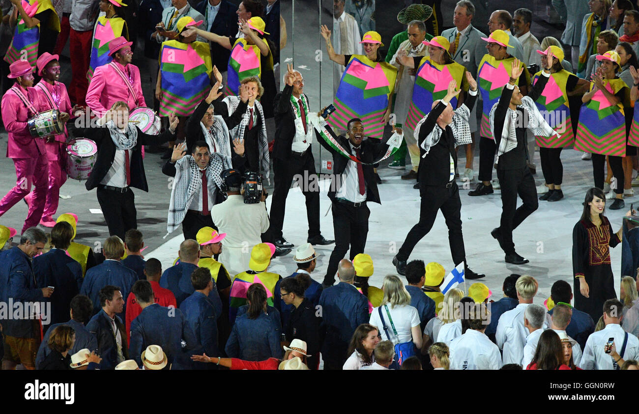 Rio de Janeiro, Brazil. 5th Aug, 2016. Athletes of Palestine enter the