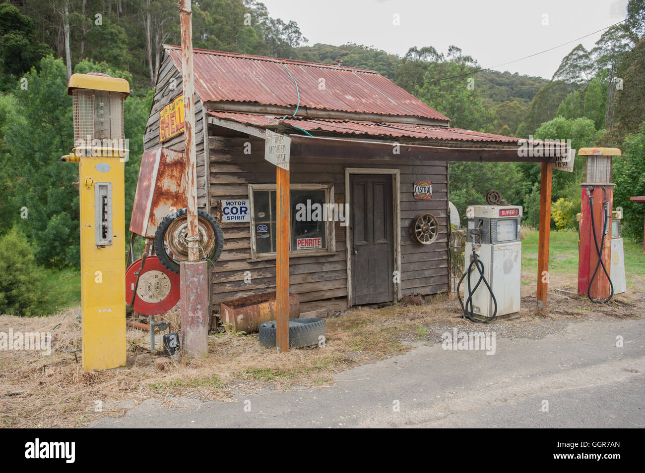 Historical fuel station, Woods Point Stock Photo Alamy