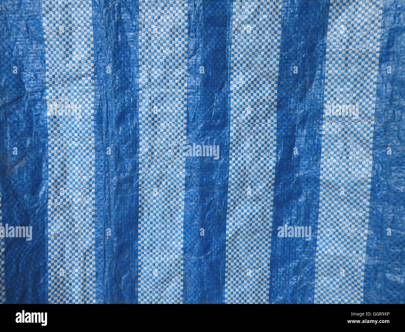 Blue tarp hires stock photography and images Alamy
