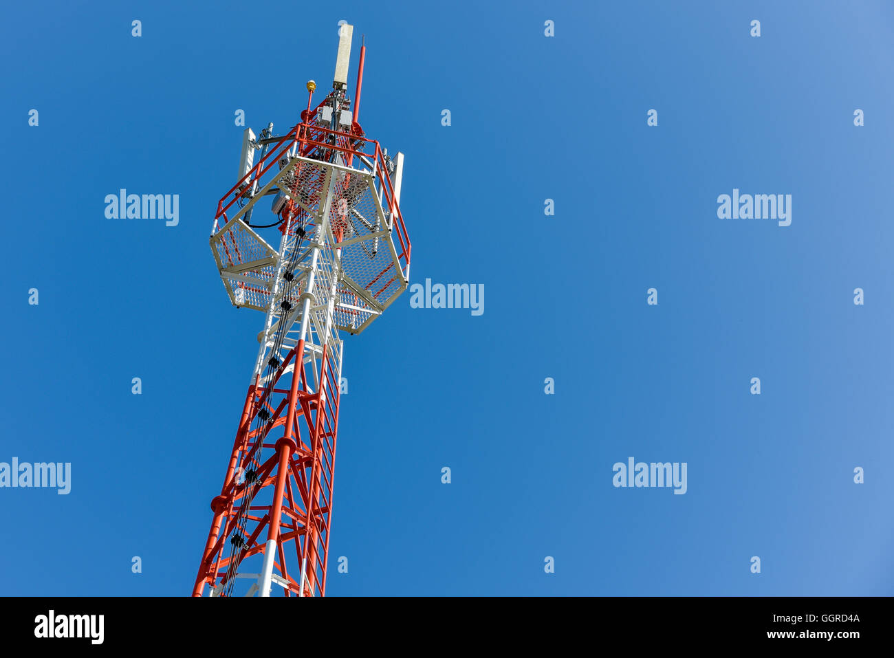 Antenna base station mobile phone hires stock photography and images Alamy