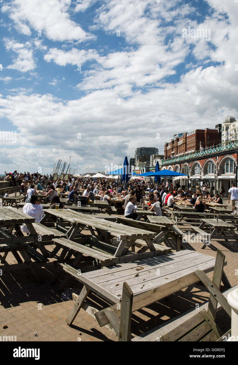 Brighton beach on a typically warm summer day Stock Photo - Alamy