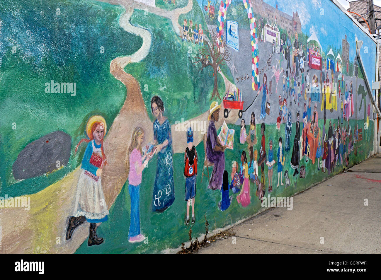 A community mural in Chappaqua ,New York promoting children's reading