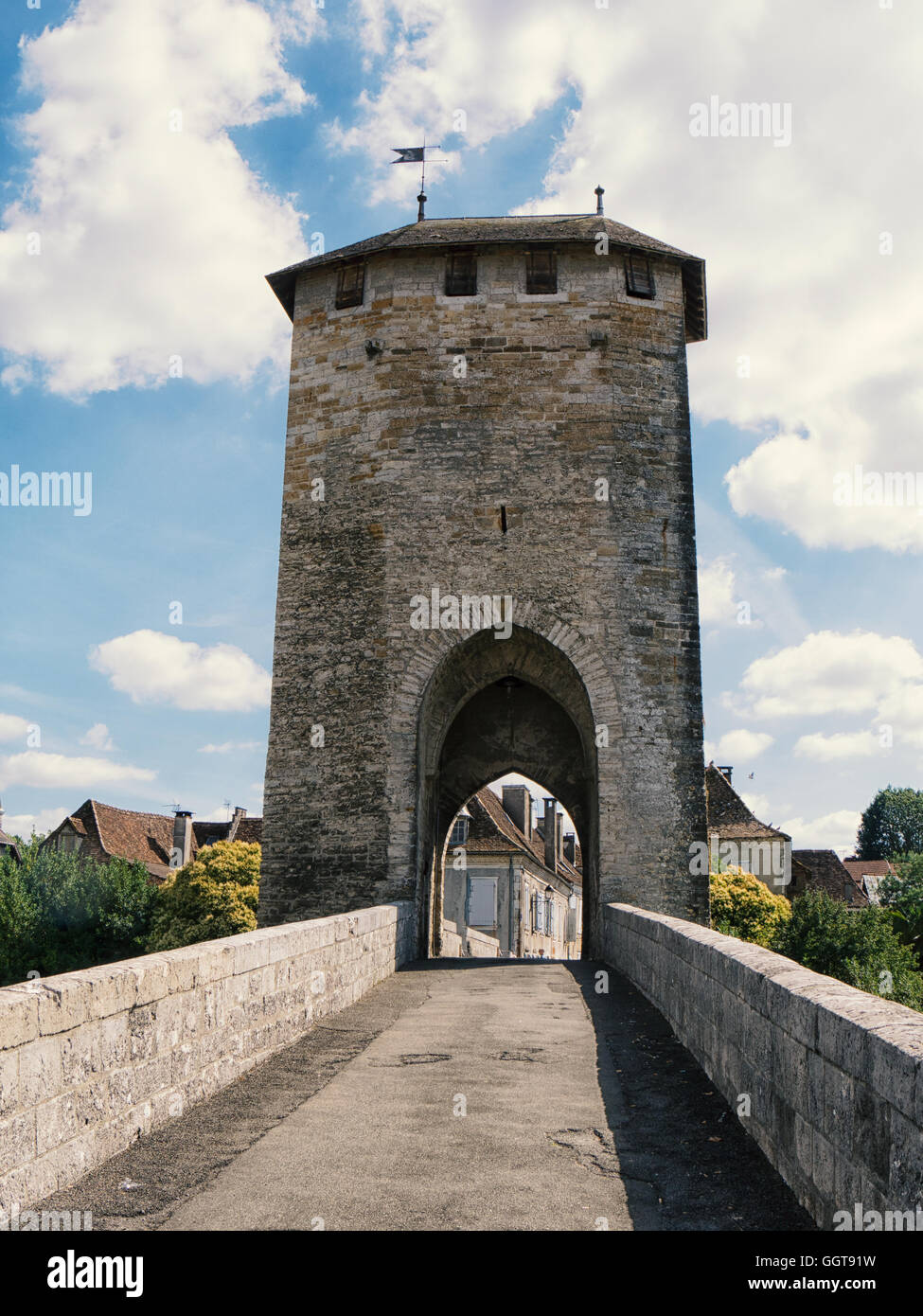 Orthez old bridge in the french pyrenees Stock Photo - Alamy