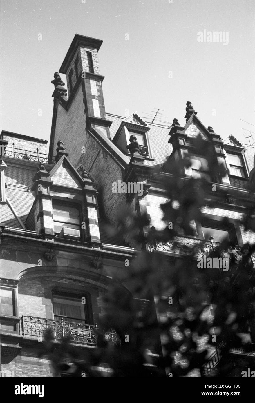 Victorian gothic detail Black and White Stock Photos & Images - Alamy