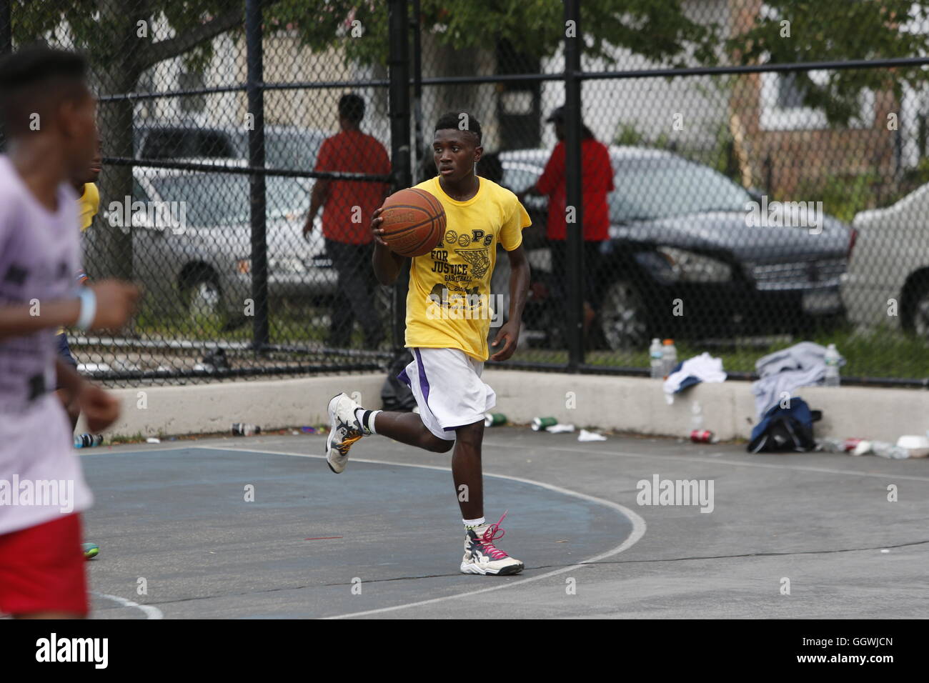 New York City, United States. 06th Aug, 2016. E4F, Equality for Flatbush staged its annual Hoops For Justice, an annual basketball tournament held in East Flatbush to honor the memories of Shantel Davis & Kimani Gray, two young people alleged to have been victims of lethal force by the NYPD. © Andy Katz/Pacific Press/Alamy Live News Stock Photo