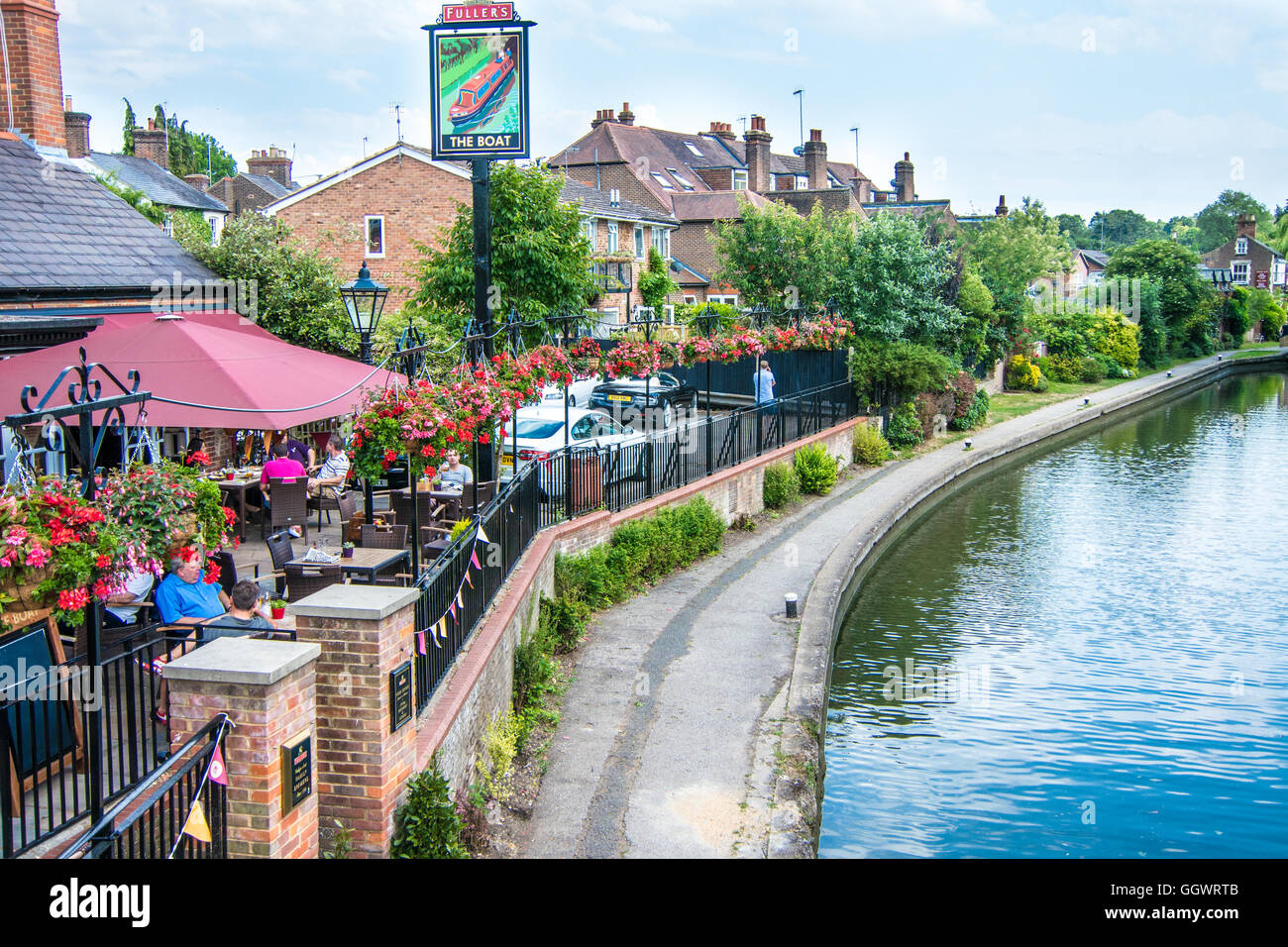 The Boat pub on Grand Union Canal, Berkhamsted, UK Stock Photo