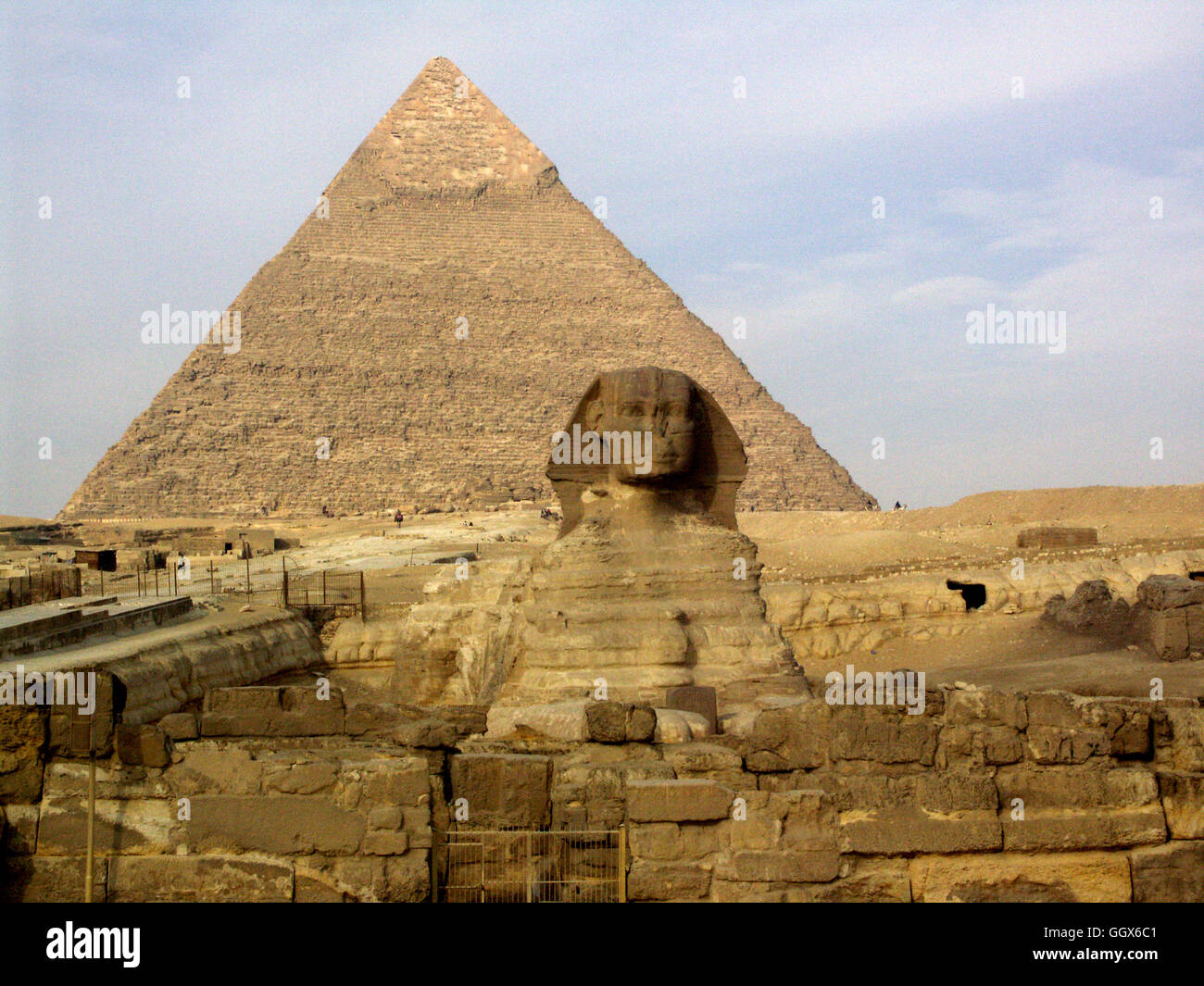 The sphinx and the great pyramid of Khefren (Khafre) at Giza, Egypt ...