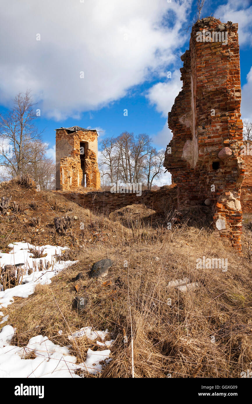 Rustic Fortress the ruins of an ancient fortress Stock Photo - Alamy