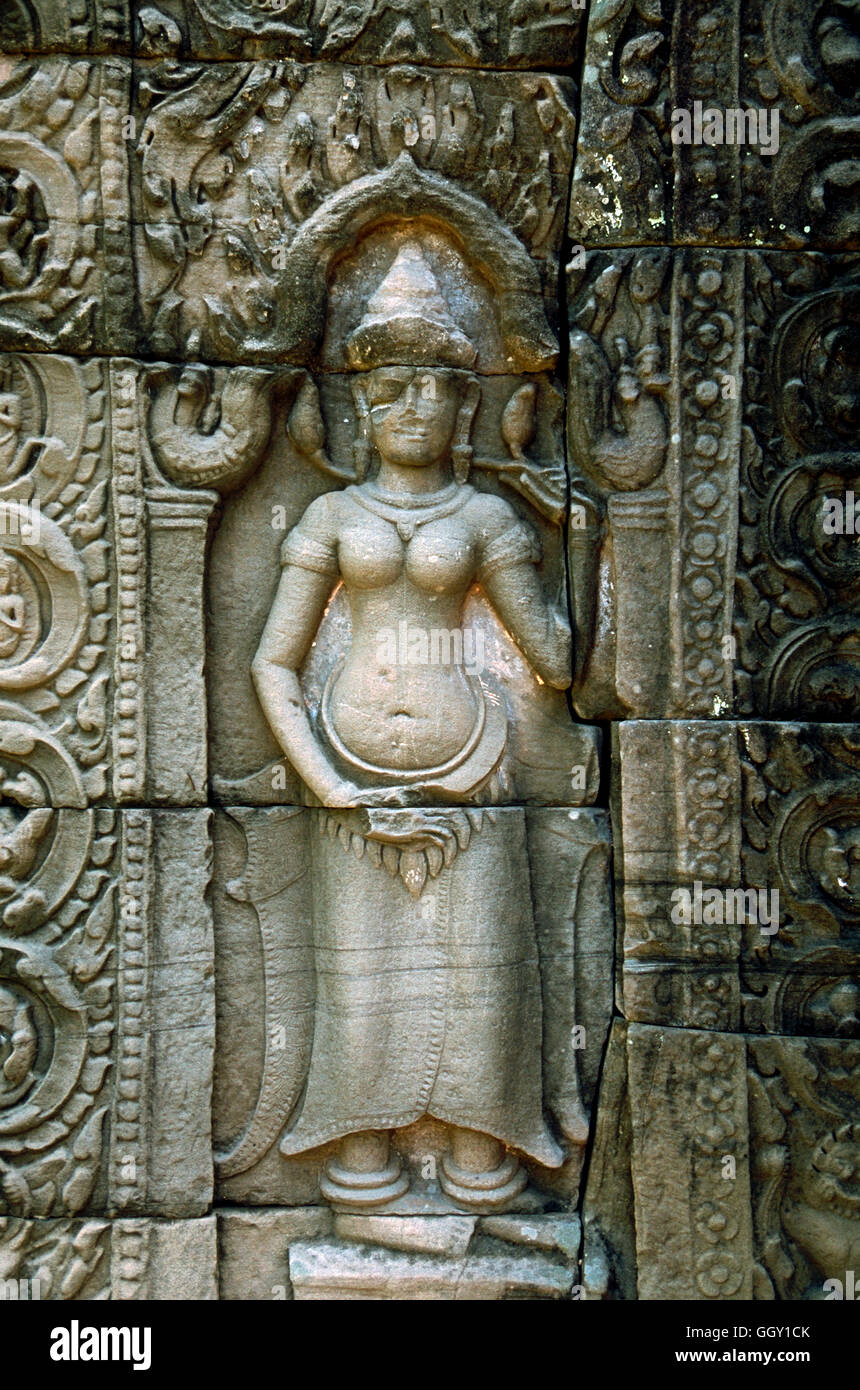 Divinity figure wall relief at Preah Khan, Angkor Wat. UNESCO World ...