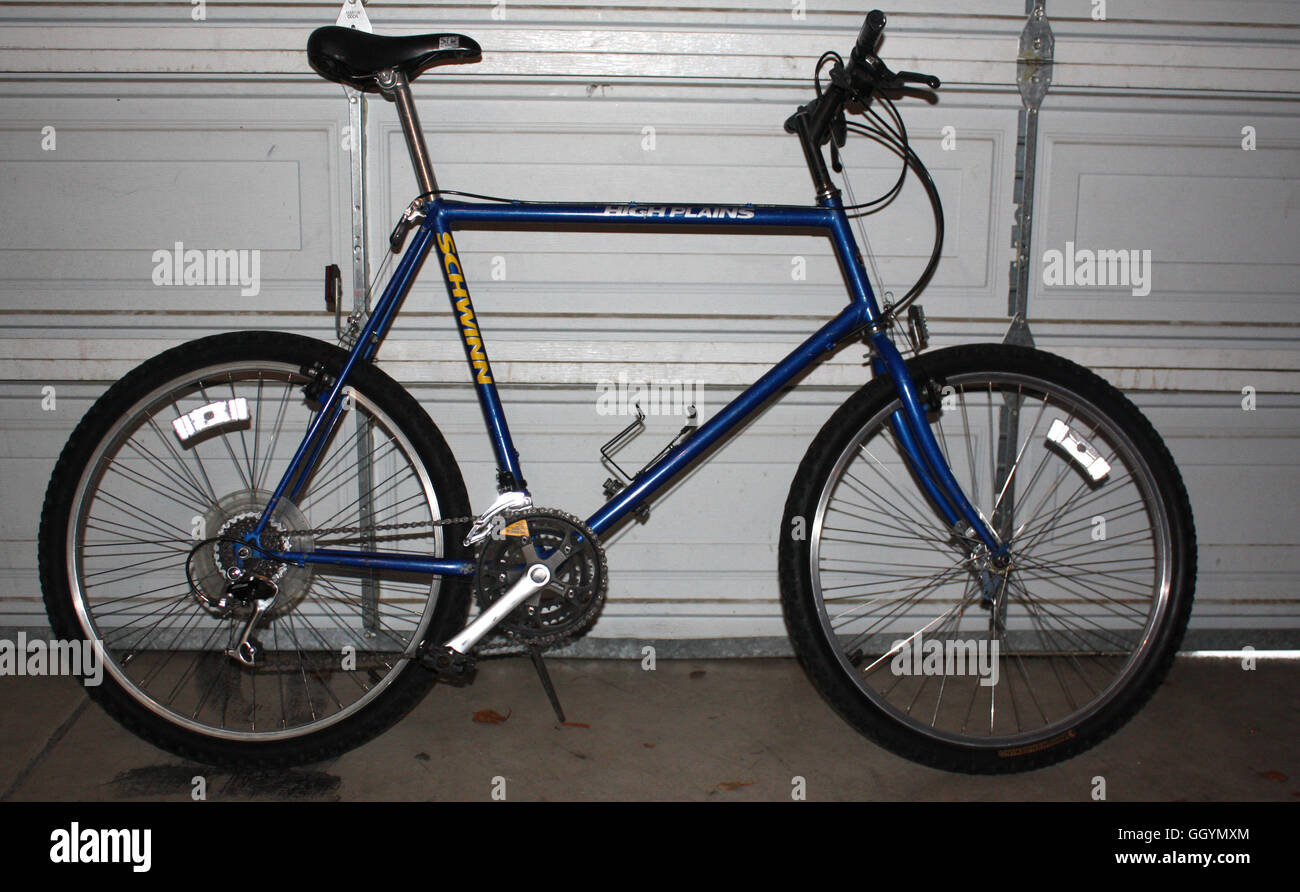 Old-School Classic early 1990's rigid frame Schwinn Mountain Bike - they don't make 'em like this anymore! Stock Photo