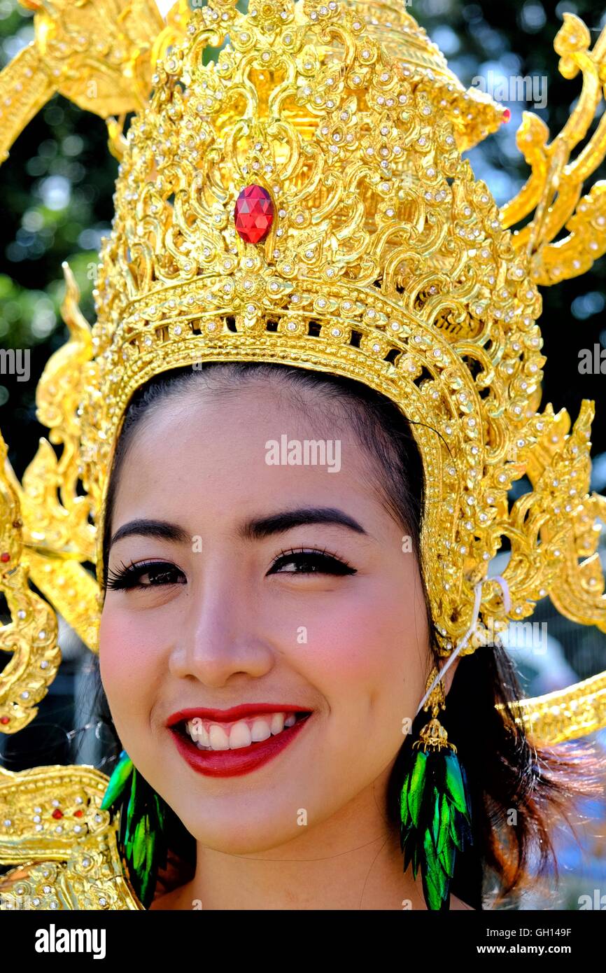 Boscombe, Bournemouth, UK. 7th August 2016. A clasical Thai dancer at the 13anual Thai Summer Fair where thousands turned out to see Thai culture showcased. Credit:  Tom Corban/Alamy Live News Stock Photo