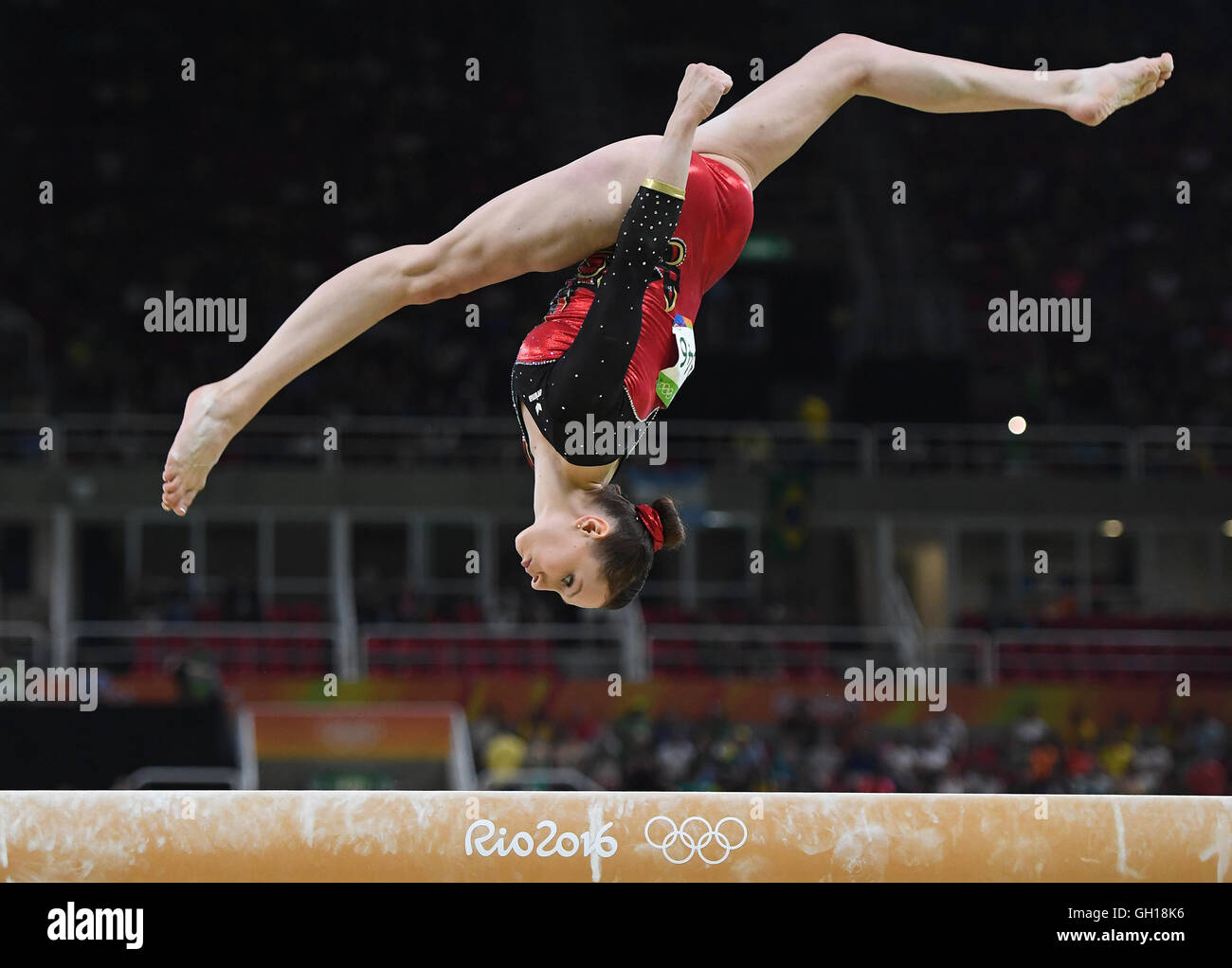 Rio de Janeiro, Brazil 07th Aug, 2016 Rio de Janeiro, Brazil 07th Aug, 2016 Sophie Scheder of Germany competes on the balance beam during the Women's Qualification Artistic Gymnastics event of the Rio 2016 Olympic Games at the Rio Olympic Arena, Rio de Janeiro, Brazil, 7 August 2016. Photo: Felix Kaestle/dpa © dpa picture alliance/Alamy Live News Credit:  dpa picture alliance/Alamy Live News Stock Photo