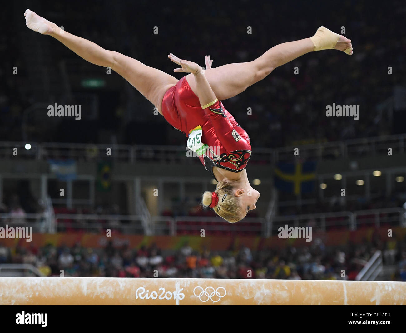 Rio de Janeiro, Brazil 07th Aug, 2016 Elisabeth Seitz of Germany competes on the balance beam during the Women's Qualification Artistic Gymnastics event of the Rio 2016 Olympic Games at the Rio Olympic Arena, Rio de Janeiro, Brazil, 7 August 2016. Photo: Felix Kaestle/dpa Credit:  dpa picture alliance/Alamy Live News Stock Photo