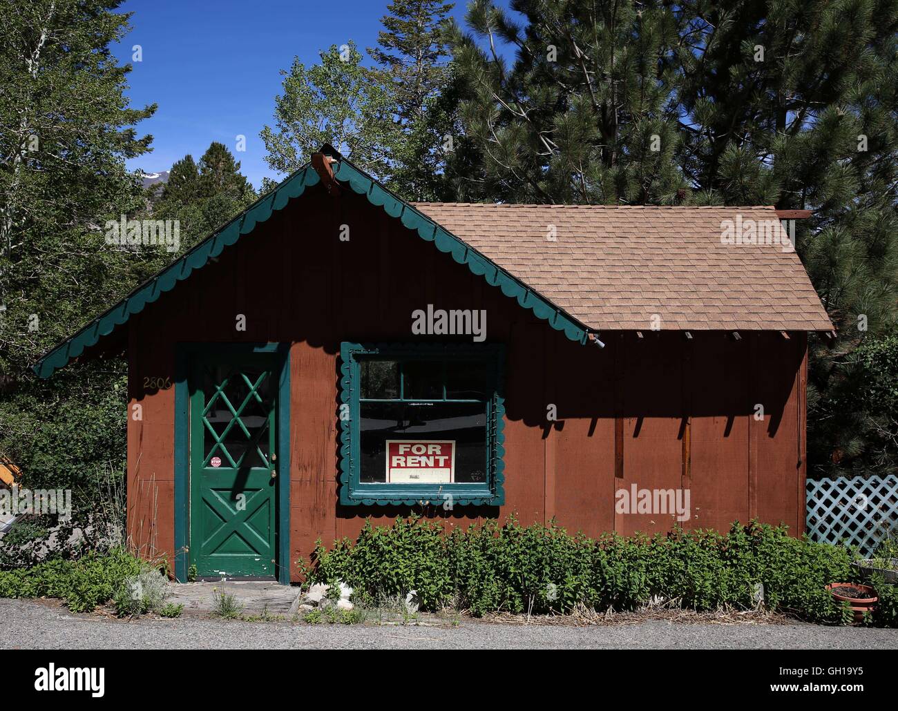 Mammoth Lakes California Usa 12th June 2014 Log Cabin Style