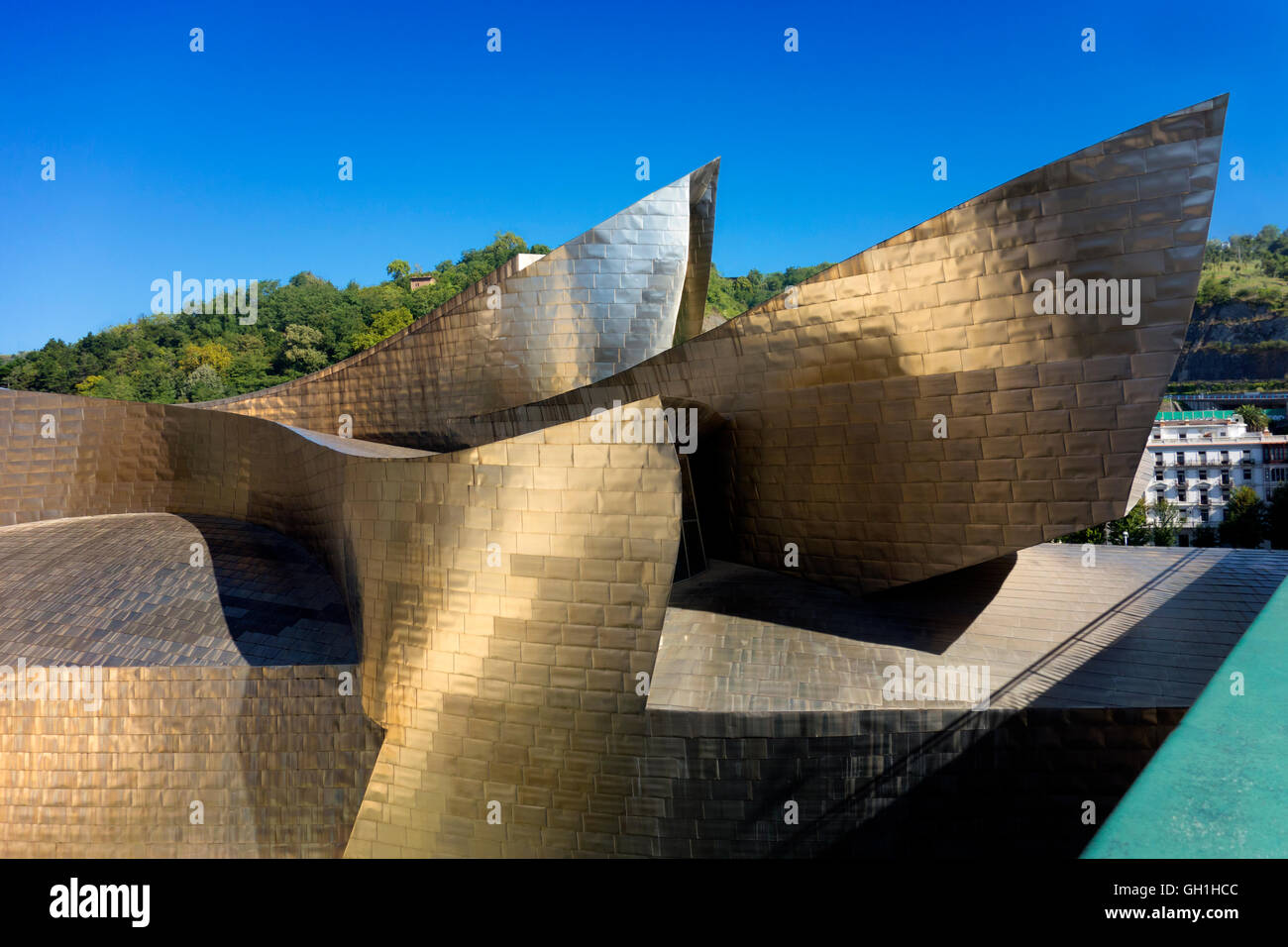 The iconic Guggenheim Museum in Bilbao, Spain 20 Stock Photo