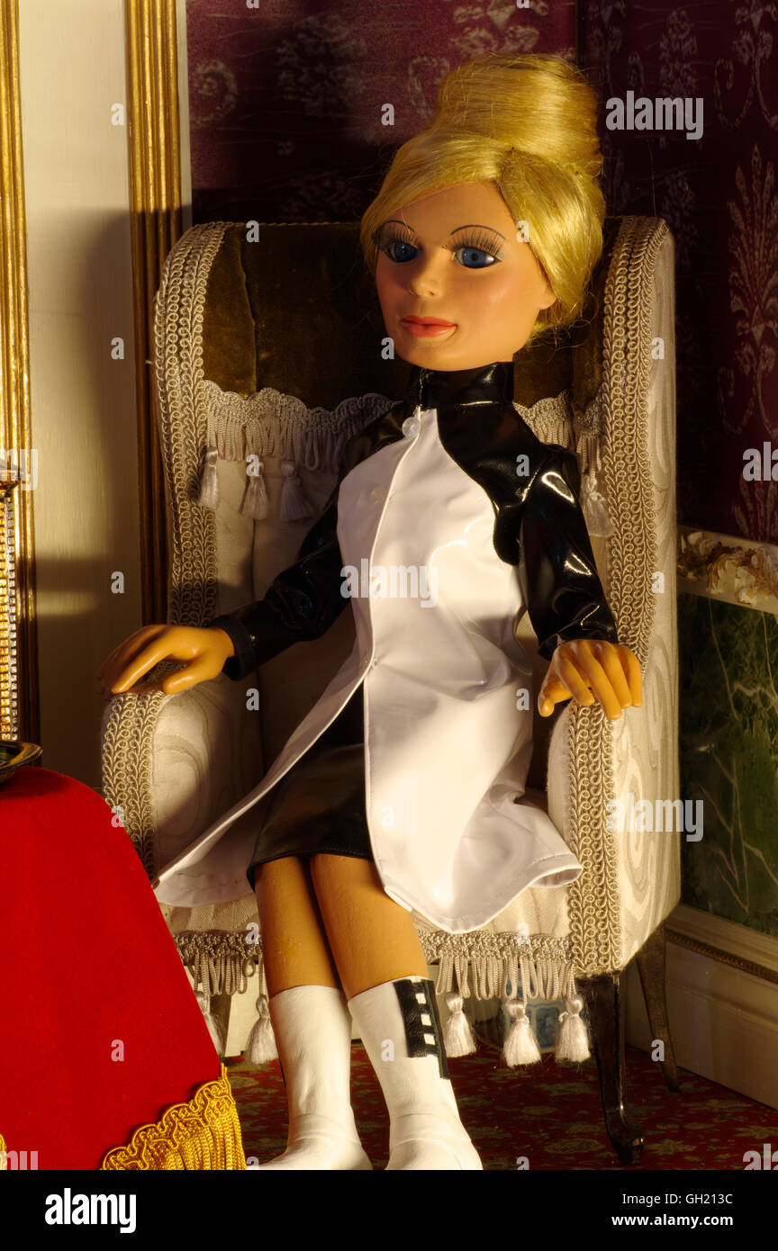 Gerry Anderson Puppet Figure Lady Penelope Stock Photo Alamy