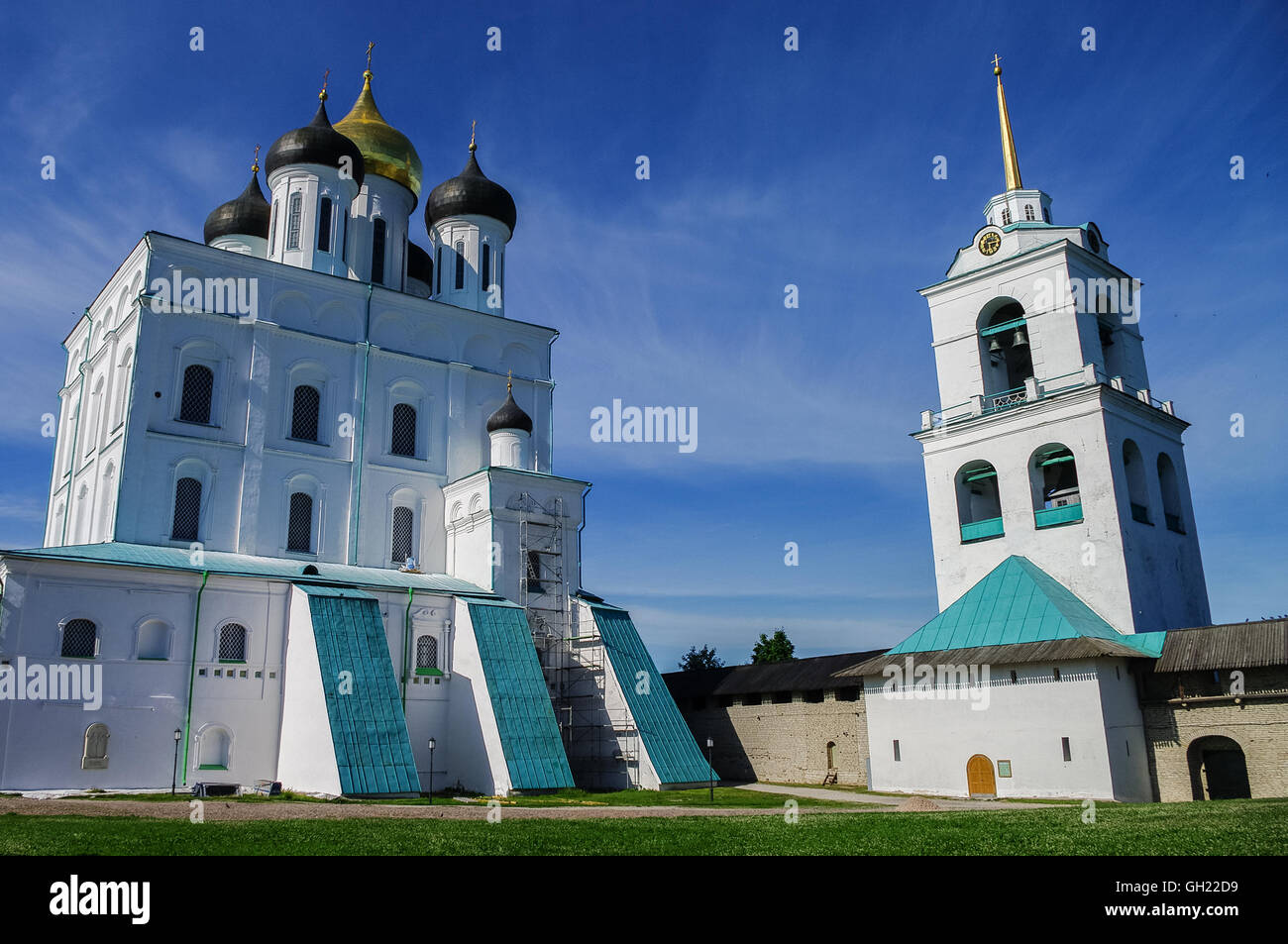 View of Trinity Cathedral and the bell tower in Pskov Kremlin. Pskov, Russia Stock Photo