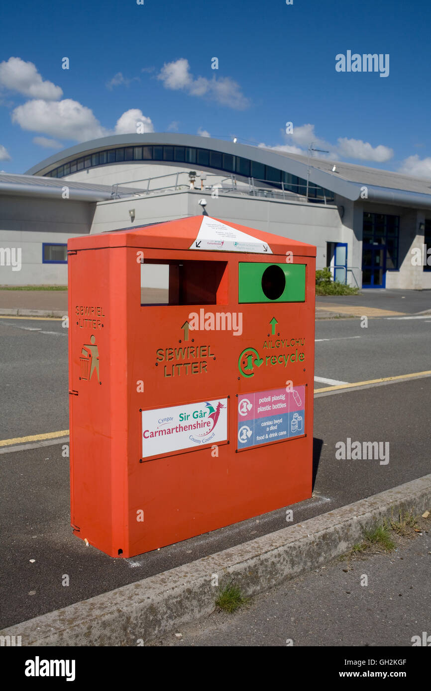 Leisure centre in carmarthen hires stock photography and images Alamy