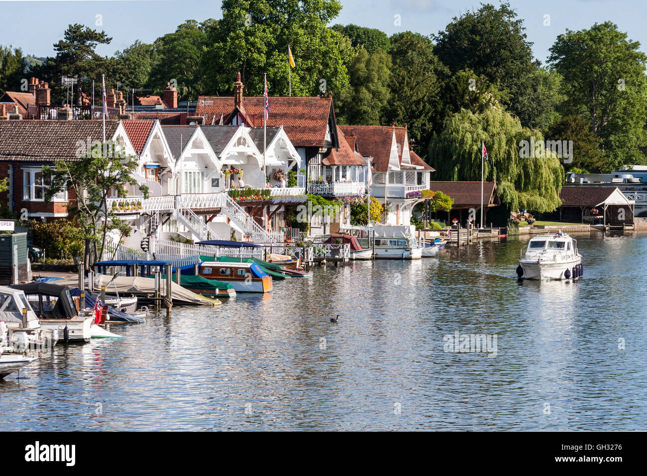 Riverside houses at Henley on Thames, Oxfordshire, England GB, UK. Stock Photo