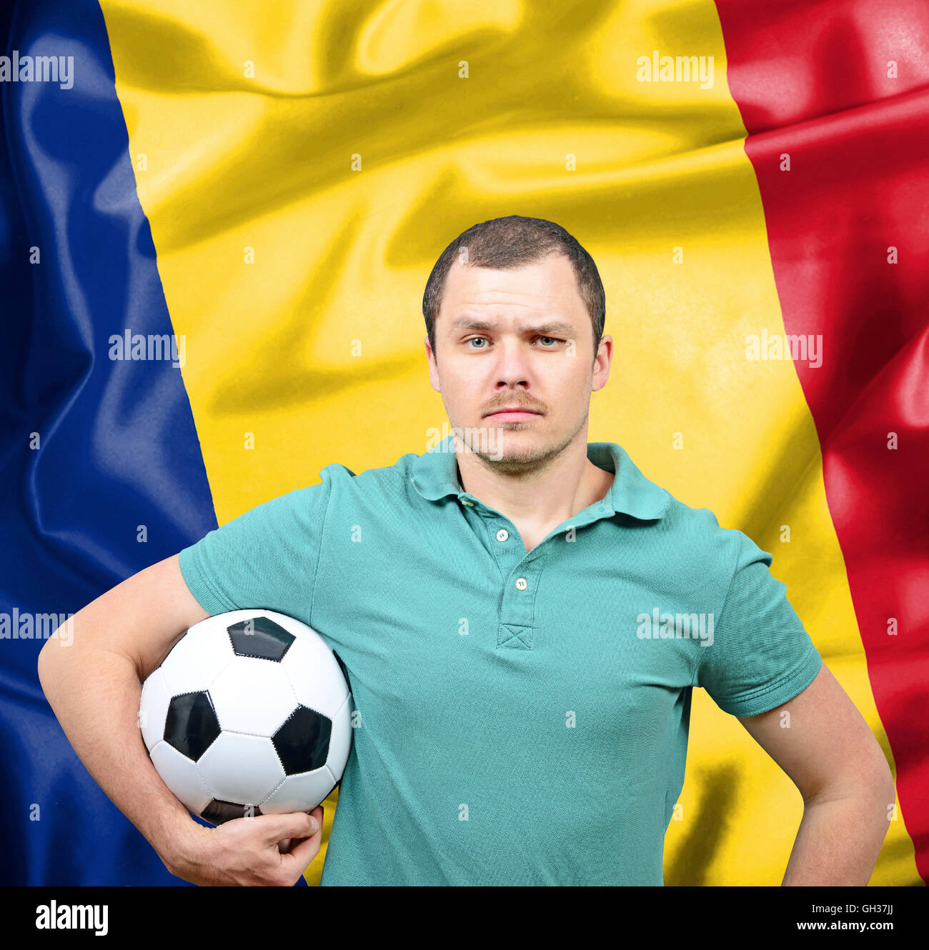 Proud football fan of Romania Stock Photo Alamy