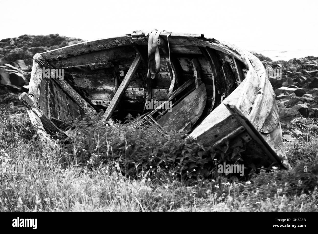 Old boat Black and White Stock Photos & Images - Alamy
