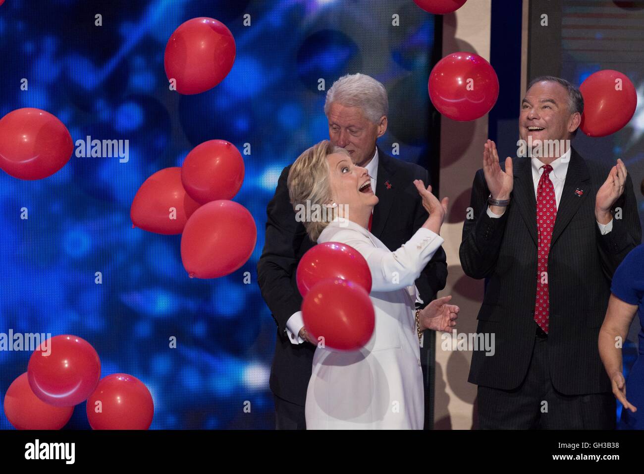 president bill clinton balloon drop stock photos president bill