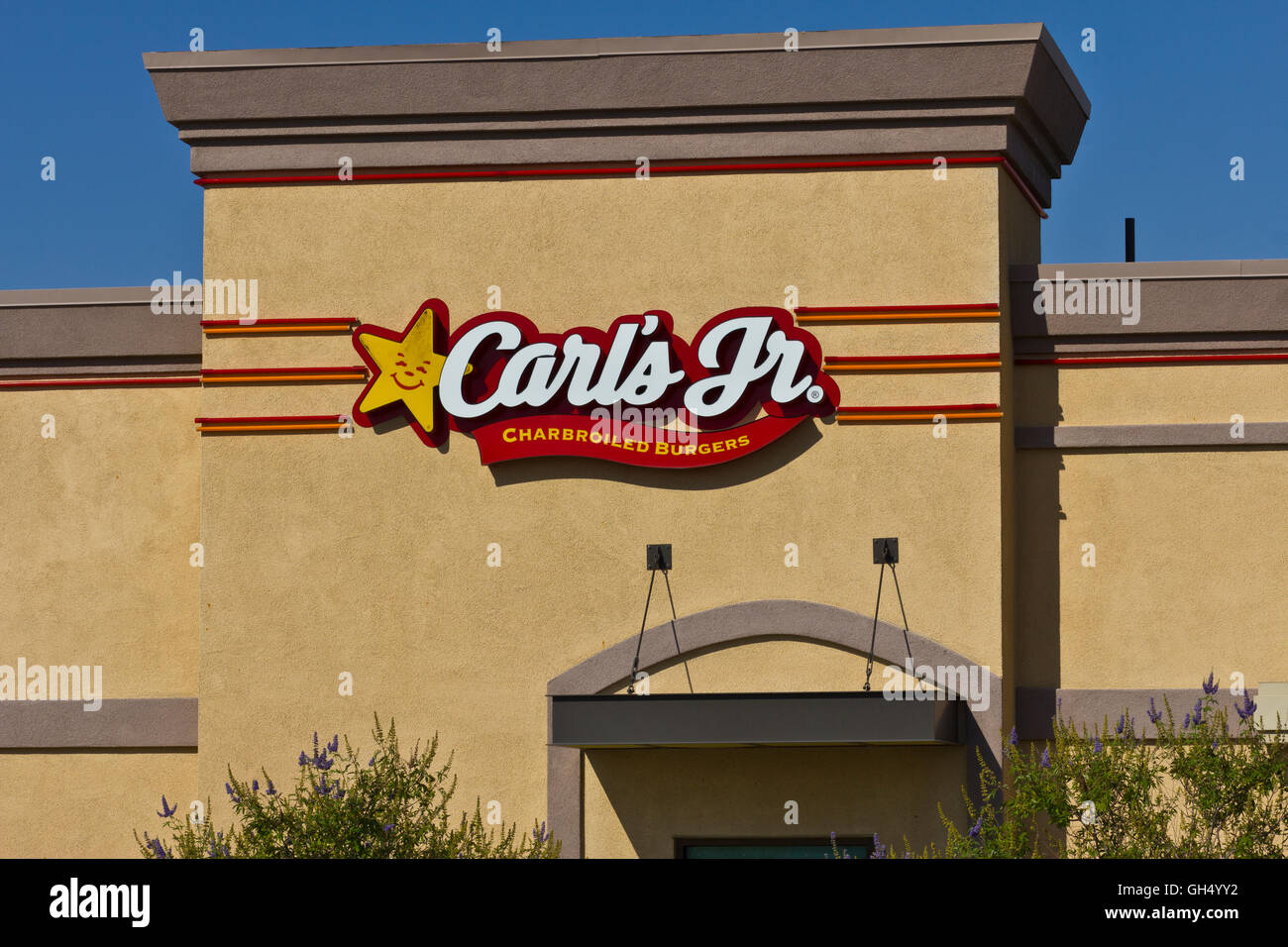 Las Vegas - Circa July 2016: Carl's Jr. Retail Location. Hardee's and Carl's  Jr. are Subsidiaries of CKE Restaurants II Stock Photo - Alamy