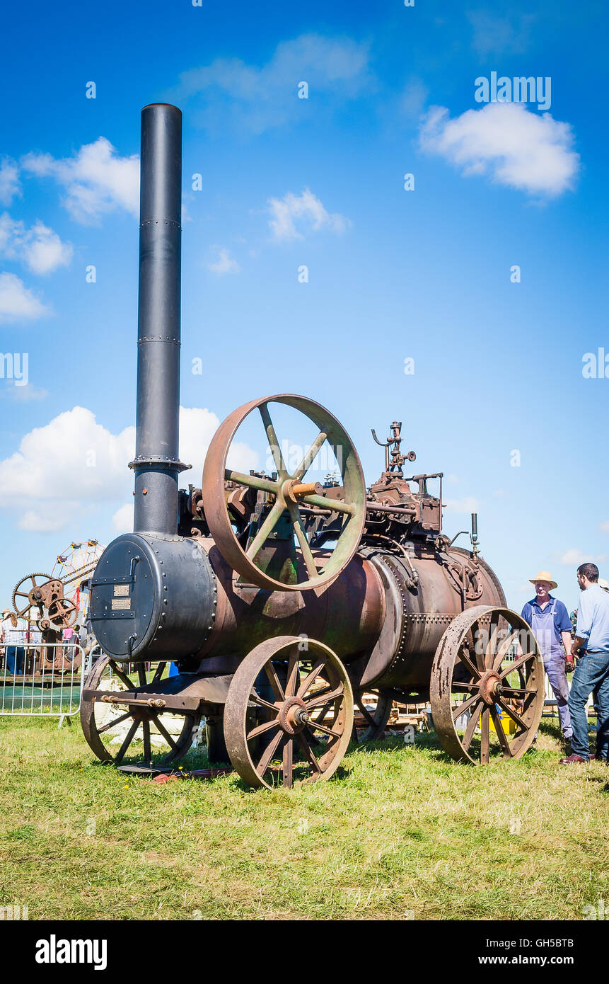 Portable steam engine marshall hires stock photography and images Alamy
