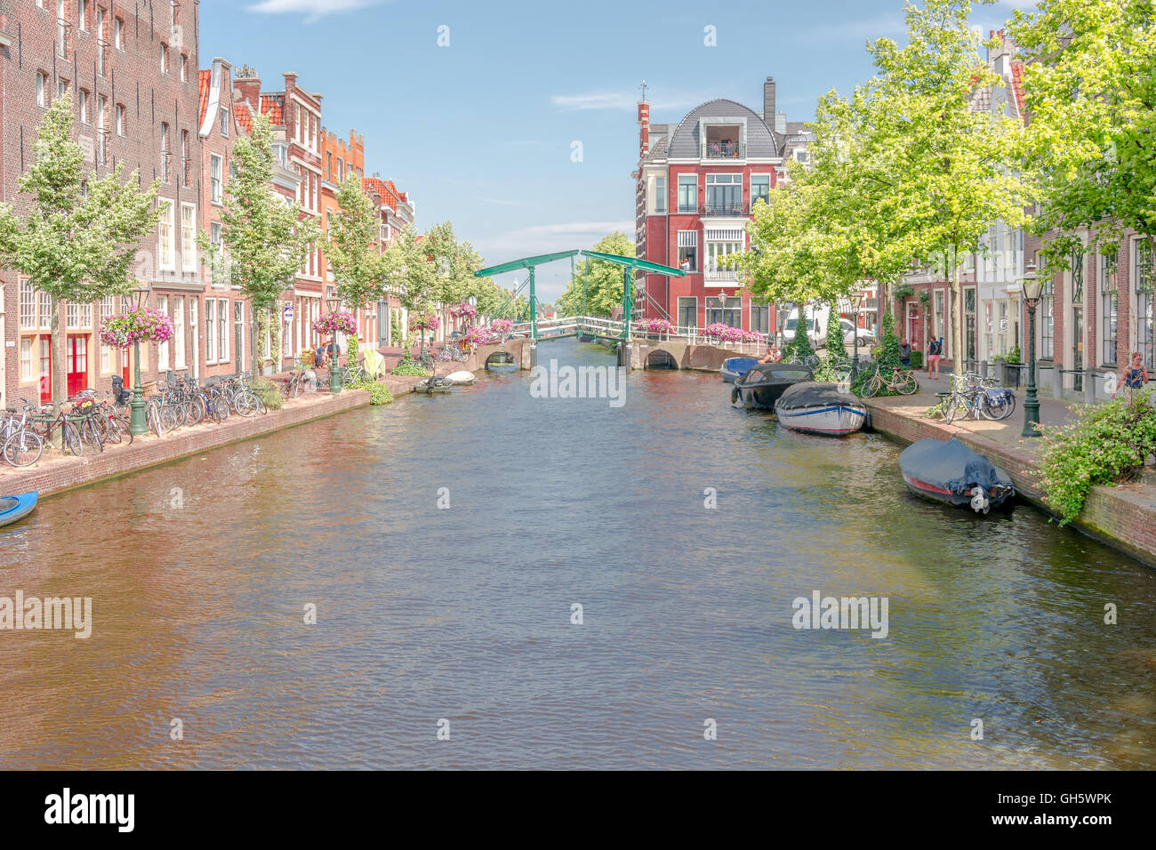 Leiden netherlands holland dutch church hi-res stock photography and ...