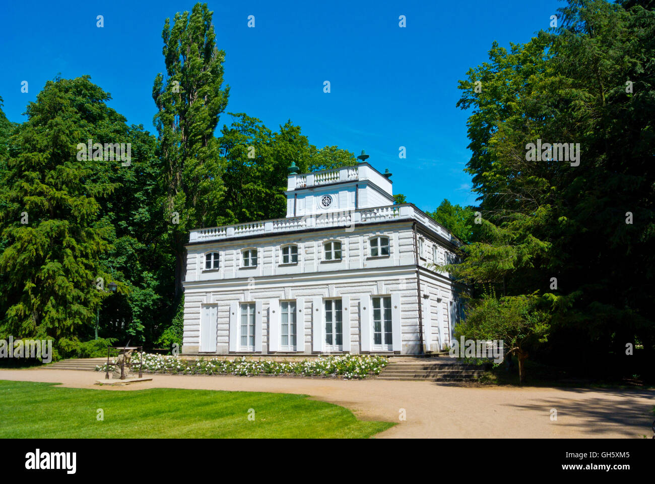 Bialy Dom, White House, Lazienki Krolewskie, Lazienki Park, Warsaw, Poland Stock Photo