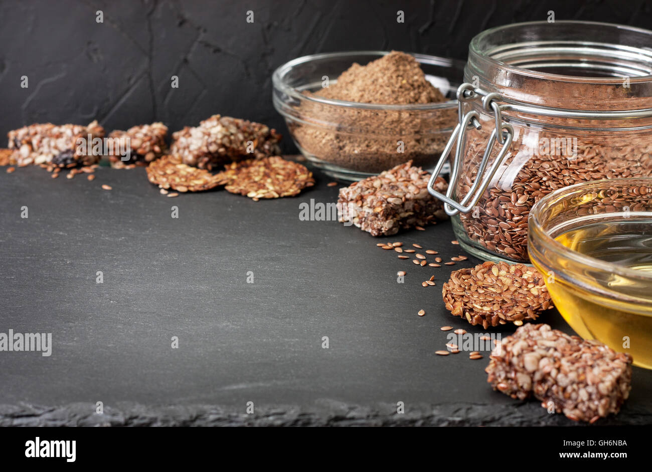 flax seeds and products thereof linseed oil, flax flour, energy bars and crackers from flax