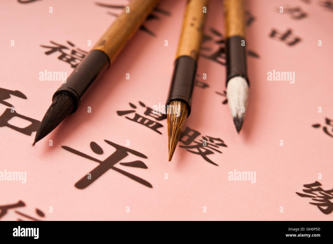 Chinese calligraphy brushes hires stock photography and images Alamy