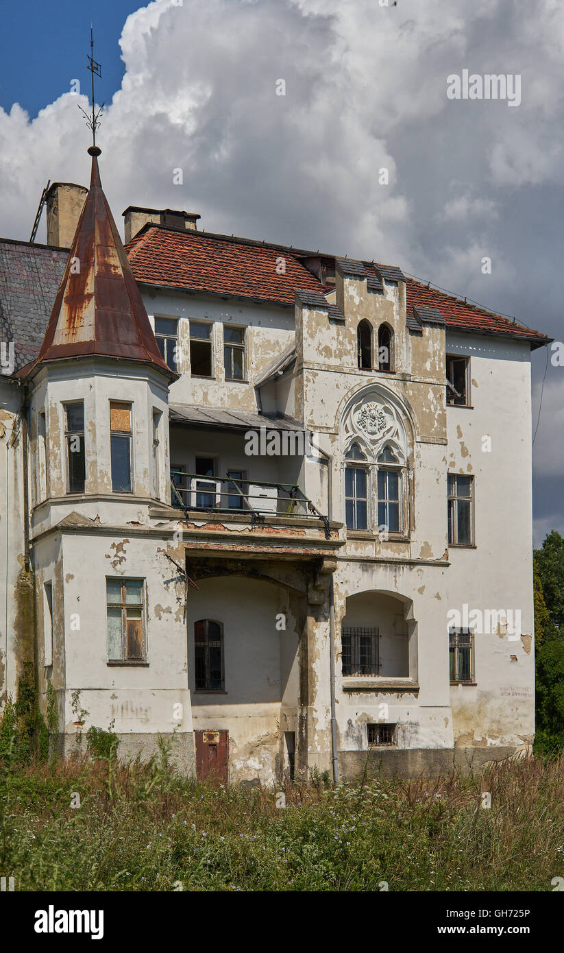 Abandoned palace in Dobrocin Güttmannsdorf Lower Silesia Poland Stock Photo