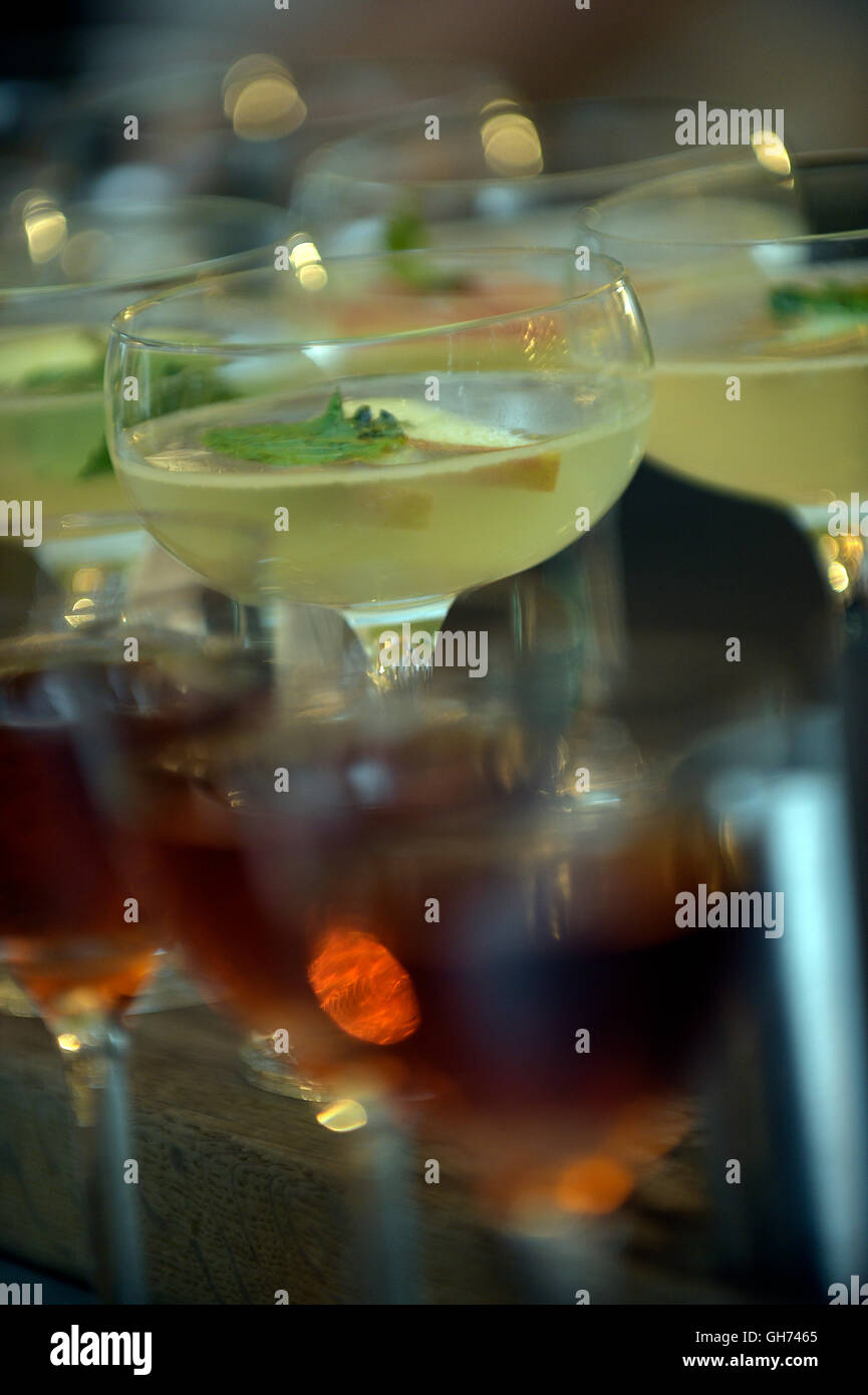 drinks, cocktails on bar Stock Photo - Alamy
