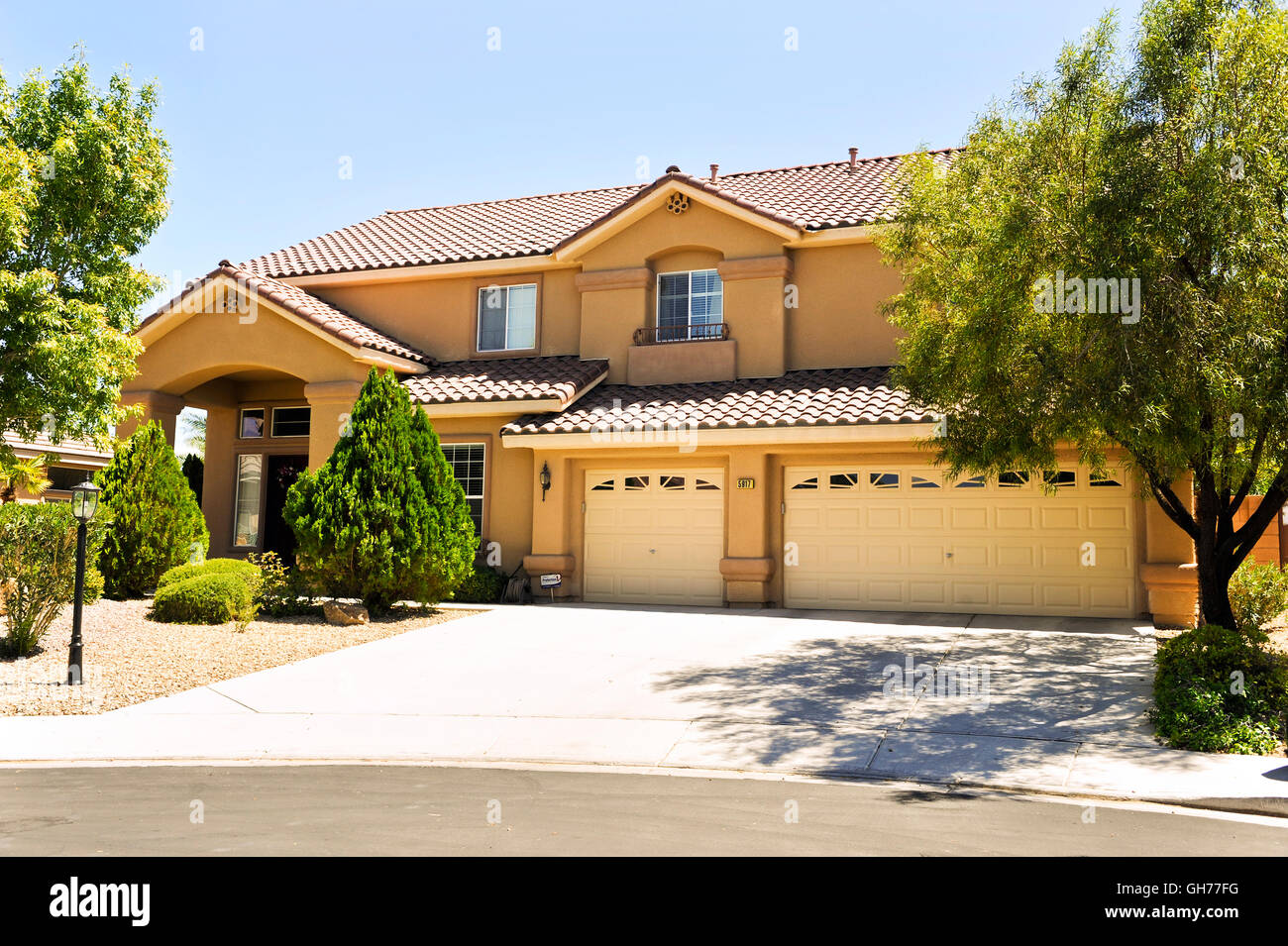 Southwestern US residential property exterior Stock Photo