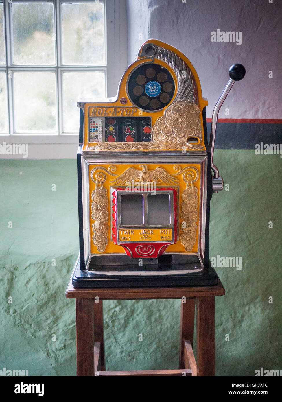 Rol a top slot machine for sale Rol a top slot machine for sale