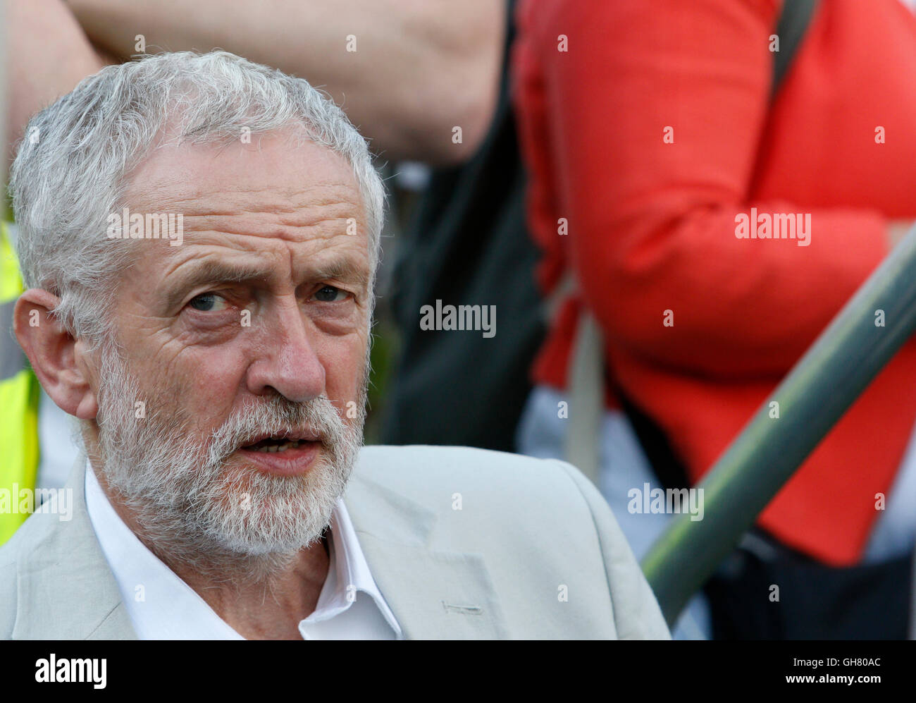 Bristol, UK, 8th August, 2016. Jeremy Corbyn is pictured as he waits to speak to supporters at a rally in College Green,Bristol. The rally was held so that Jeremy Corbyn could engage with Labour party members and explain to them the reasons why he should be re-elected leader of the Labour Party and how a Corbyn led government could transform Britain. Credit:  lynchpics/Alamy Live News Stock Photo